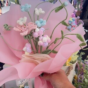 Pink Floral Crochet Bouquet